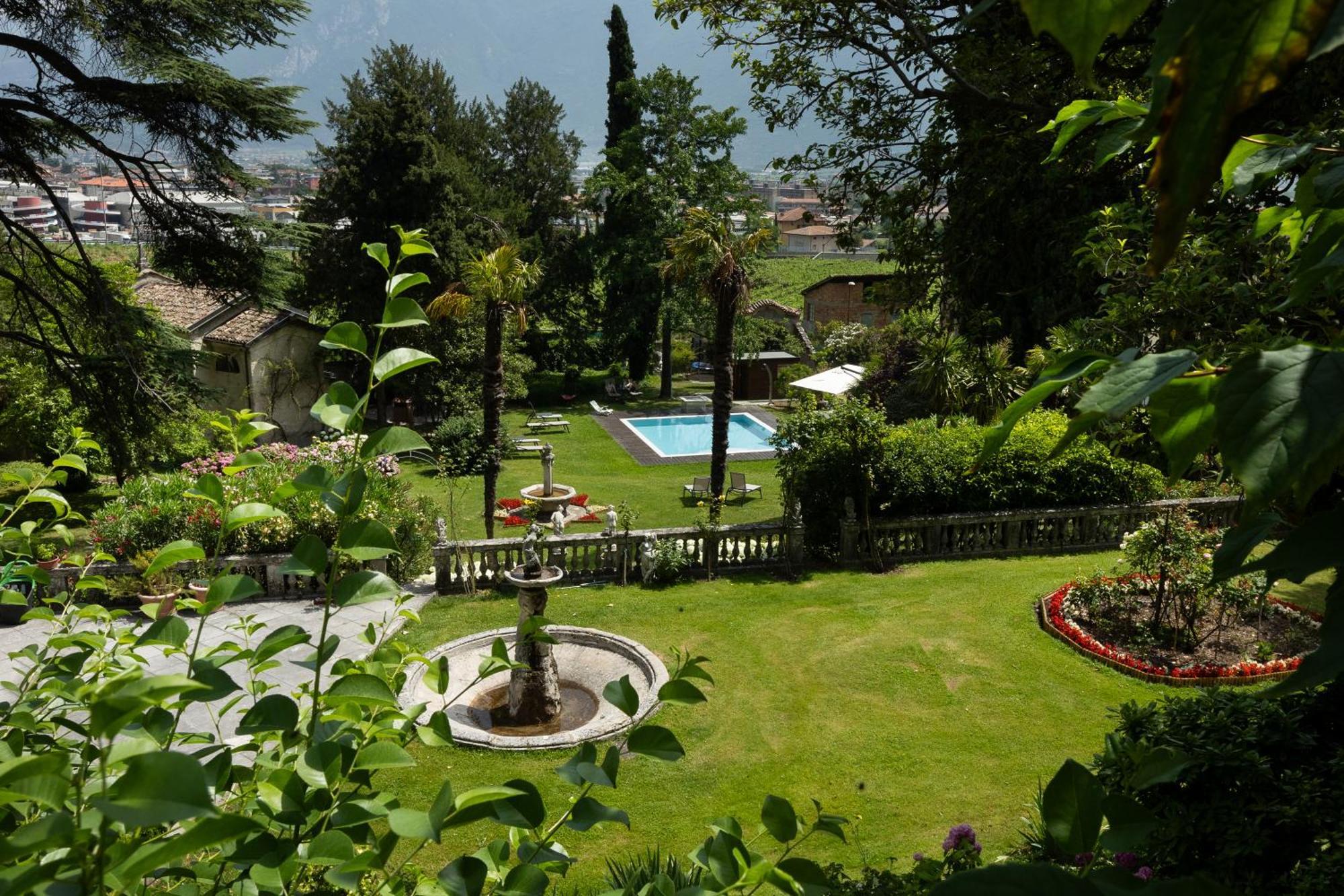 Angelica Aparthotel Riva del Garda